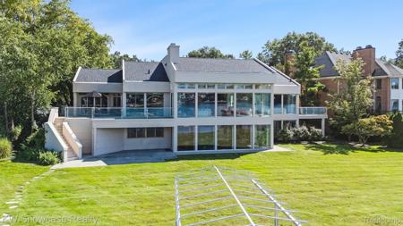 8559 Pine Cove Drive