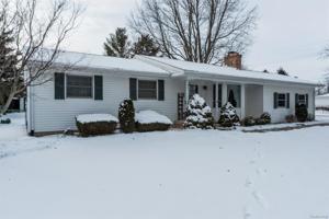 1081 SEYMOUR LAKE Road