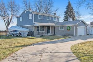 37450 LAKESHORE Drive