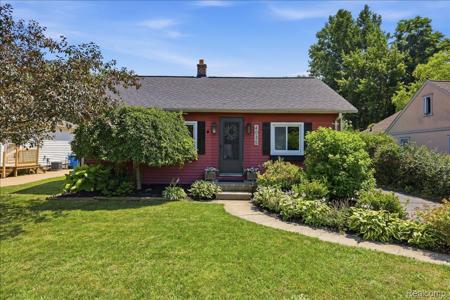 4035 Island Park Drive