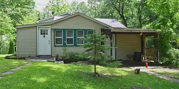 3057 Hillside Drive