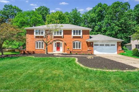 5994 Glen Eagles Drive