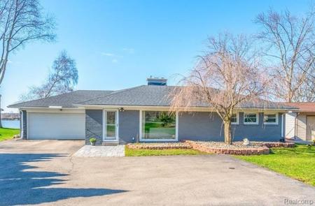 47969 Merle Court