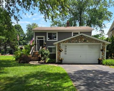 3285 Mapledale Street