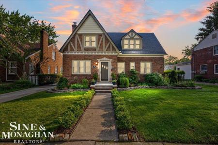424 Touraine Road
