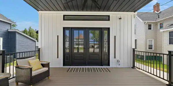 1423 Lakeshore Drive