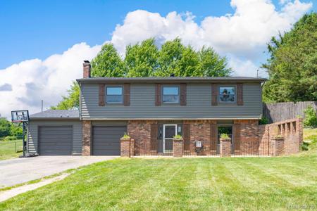 4069 Loch Drive