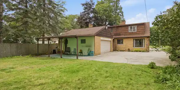 Image 2: Back of Home