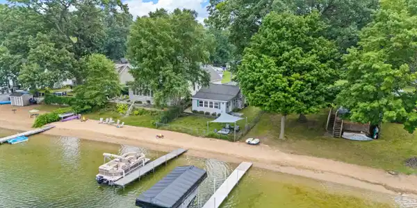 Image 4: 01DJI_20260811114936_0011_D