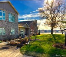 2649 PINEVIEW