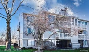 1660 CLIFFS Landing