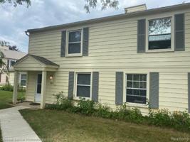 2865 GLENWOOD CRT