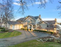 4556 DRIFTWOOD Drive