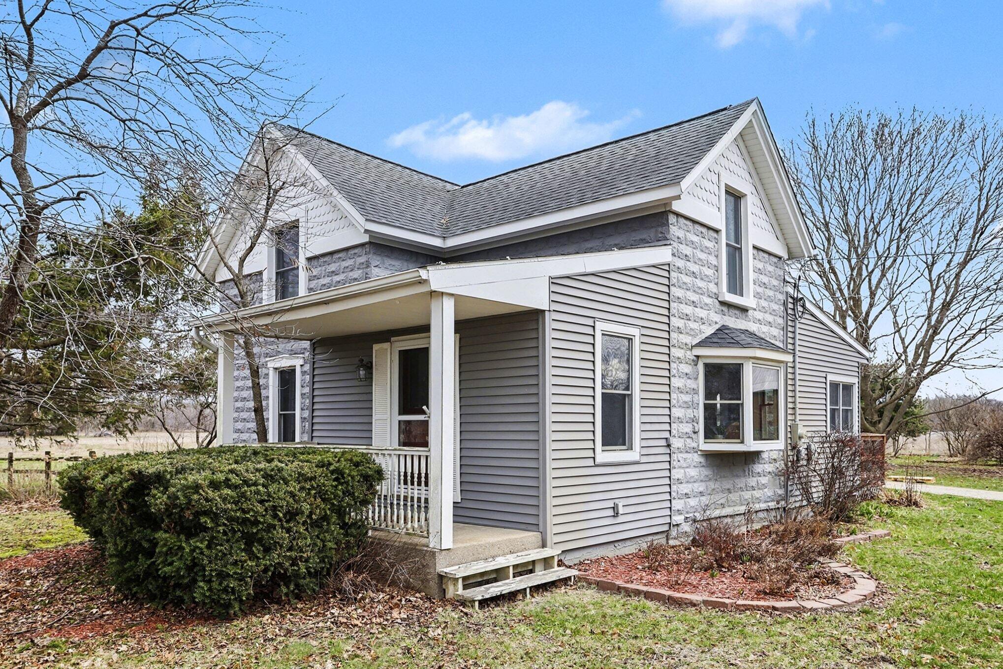 Image 1: 26705 29th St