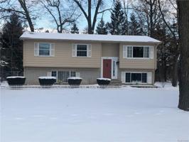 1118 BLUE HERON Drive