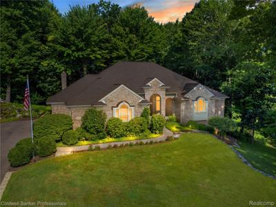 8661 DEERWOOD Road