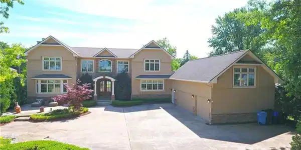 9239 SILVERSIDE
