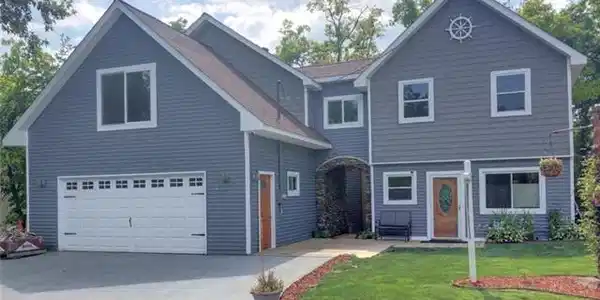 452 BELLEVUE Avenue