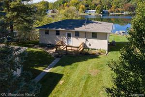 124 WHITE LAKE Drive