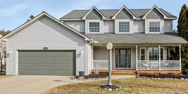 278 OXFORD LAKE Drive