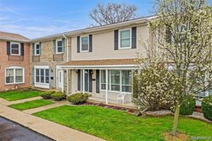 13365 LAKE POINT BLVD