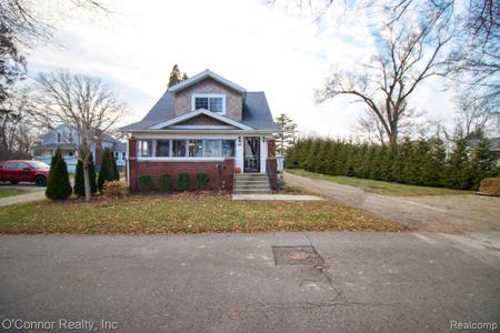 1804 RIVER Road