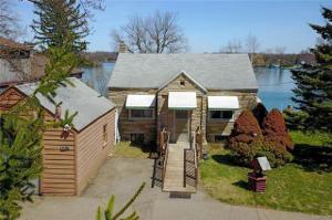 2142 N DUCK LAKE Road