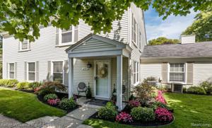 2993 MAPLEWOOD Court