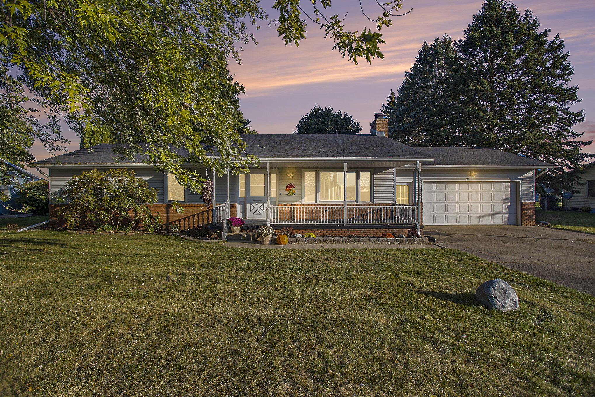 Image 2: 004_file_412