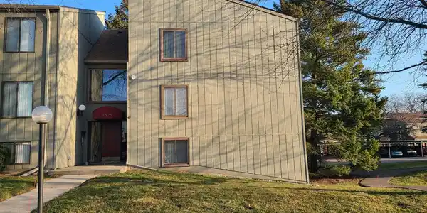 9629 Bayview Drive Unit 106