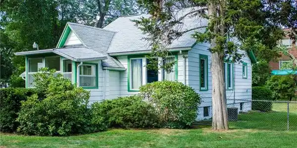 107 SCHORN Drive