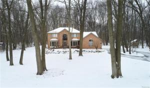 8165 WOODVIEW Road