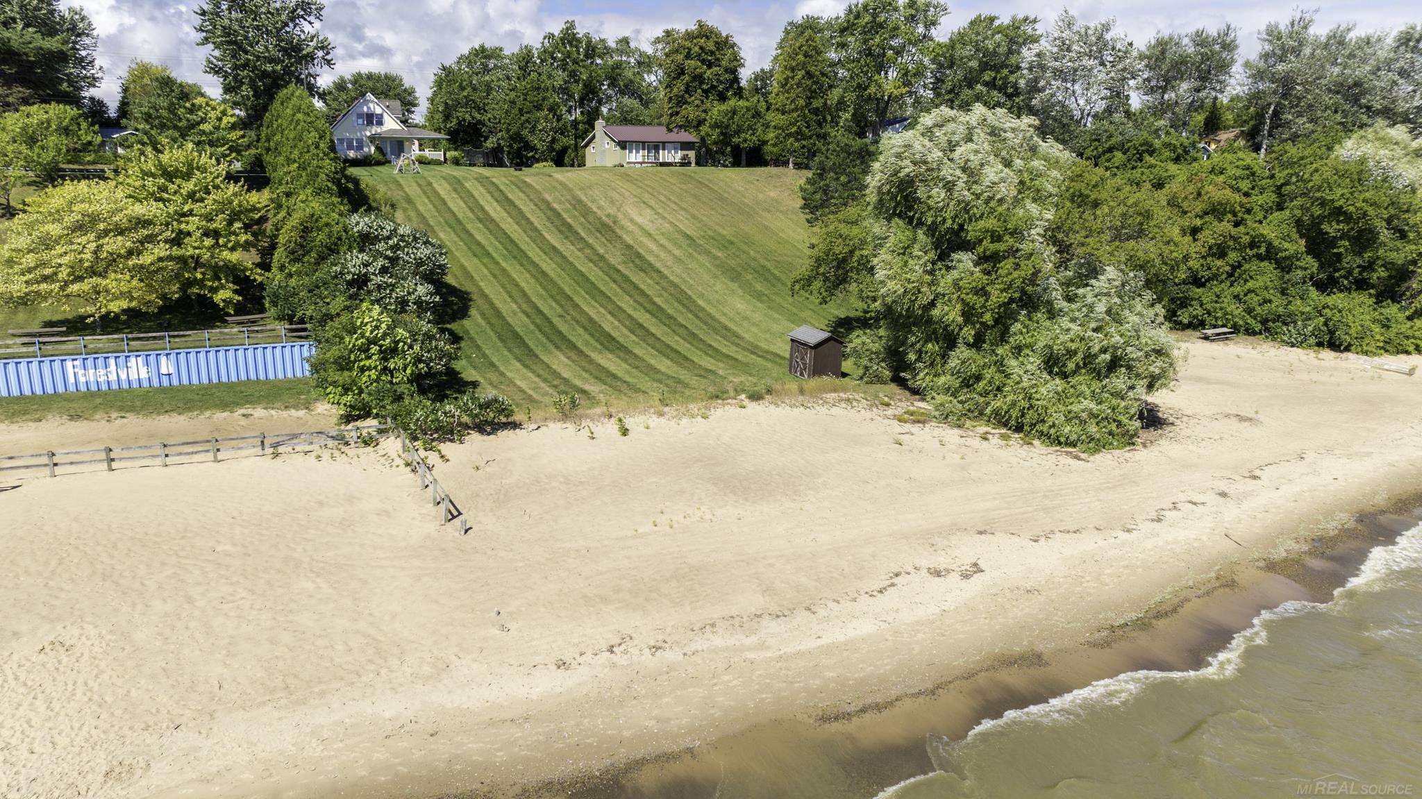 Image 4: 80 Ft Private