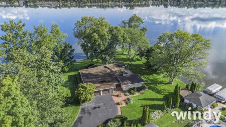 7206 Beechwood Circle