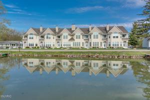 67728 Crooked Creek,