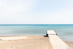 4510 LAKESHORE Road