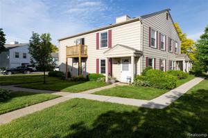 3047 OAKRIDGE Court