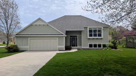 7028 Camelback Drive