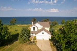 1747 Shoreview Court