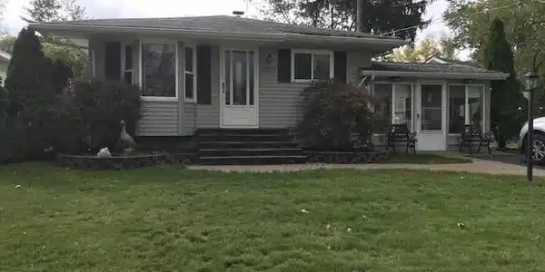 5863 S AYLESBURY Drive