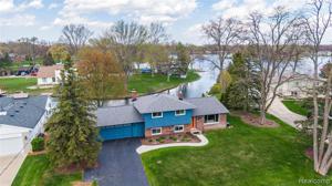 10320 CEDAR POINT Drive