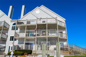 37524 JEFFERSON AVE APT 103