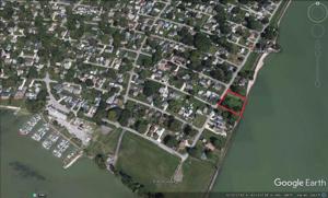 137 EDGEWATER