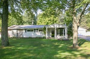 6119 EASTLAWN