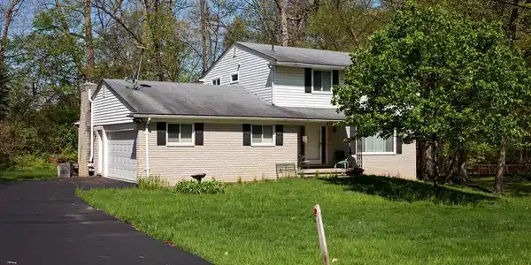 4799 PARVIEW Drive