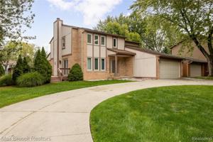 2120 LANGHAM Drive