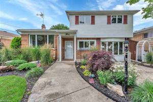 22671 REVERE