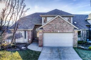 982 SUNSET Drive