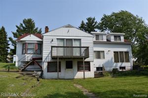916 WOLVERINE Drive