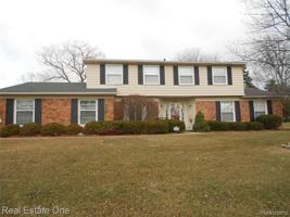 3740 MACNICHOL TRAIL